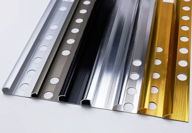 Aluminum tile edge trim profile for wall tile finishing