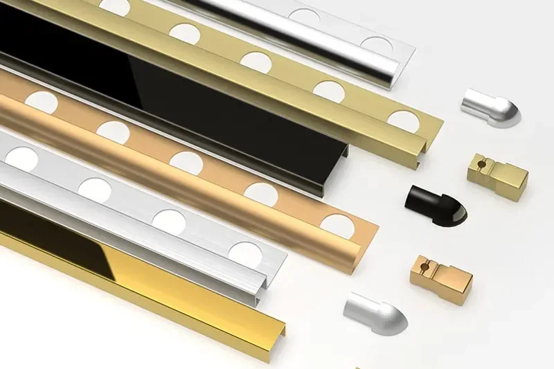 Stainless steel corner profile for demanding tiled areas