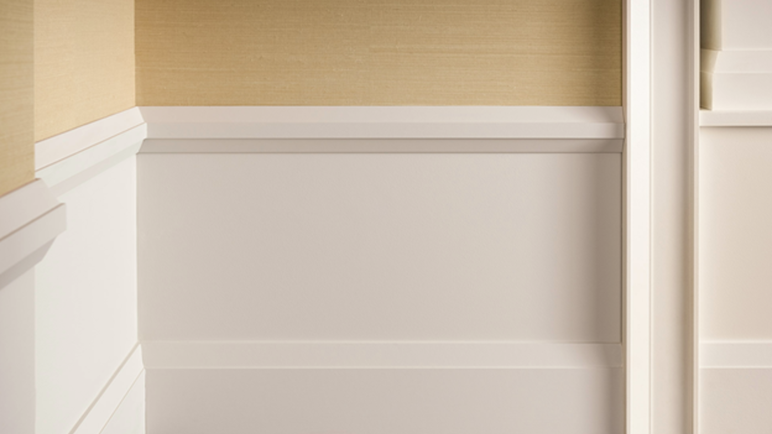 Baseboard height in a modern interior